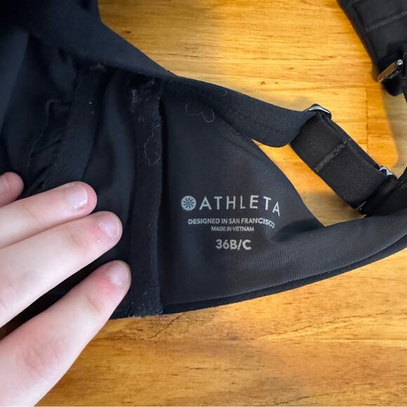 Athleta Square Neck Black Underwire Swim Bikini Top Size 36B/C - Picture 4 of 4